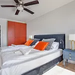 Sagaris Z Basenem, Sun & Snow Apartman