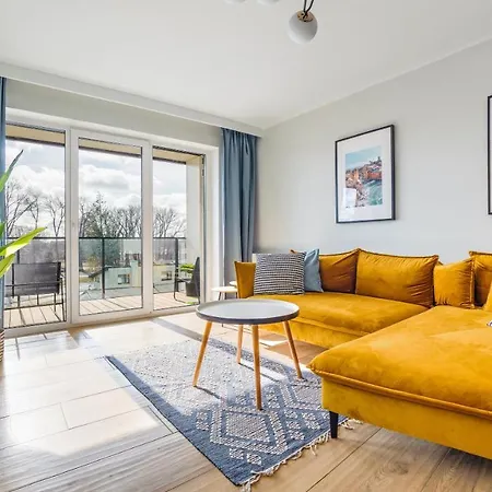 Apartment Sun & Snow Sagaris Z Basenem Dziwnow