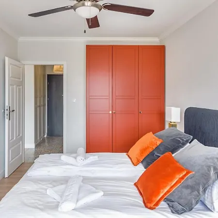 Sagaris Z Basenem, Sun & Snow Apartmán *