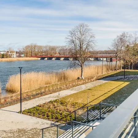 Sagaris Z Basenem, Sun & Snow Apartmán