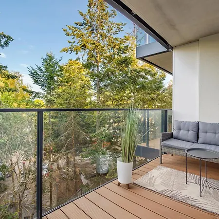 Sagaris Z Basenem, Sun & Snow Daire