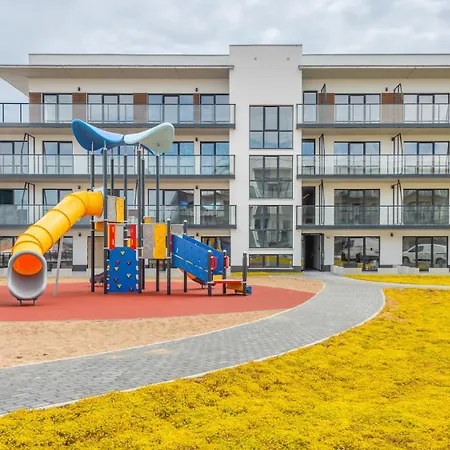 Sagaris Z Basenem, Sun & Snow Apartmán Dziwnów