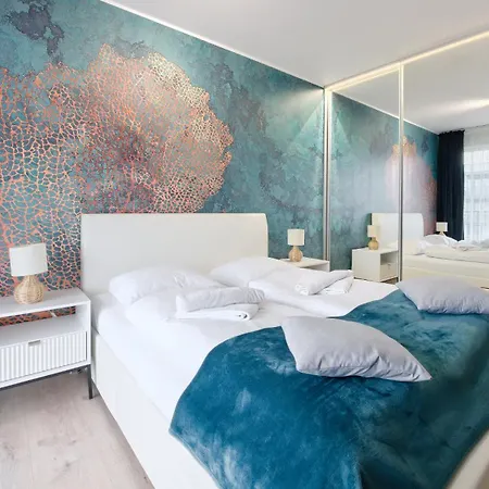 Sagaris Z Basenem, Sun & Snow Apartmán