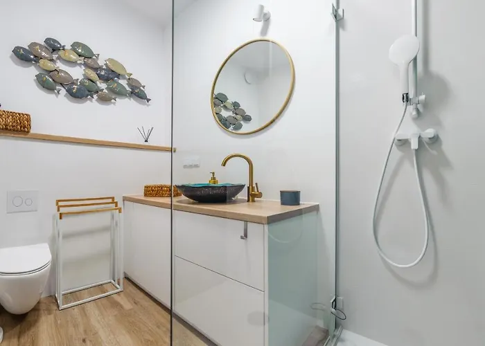 Sagaris Z Basenem, Sun&snow