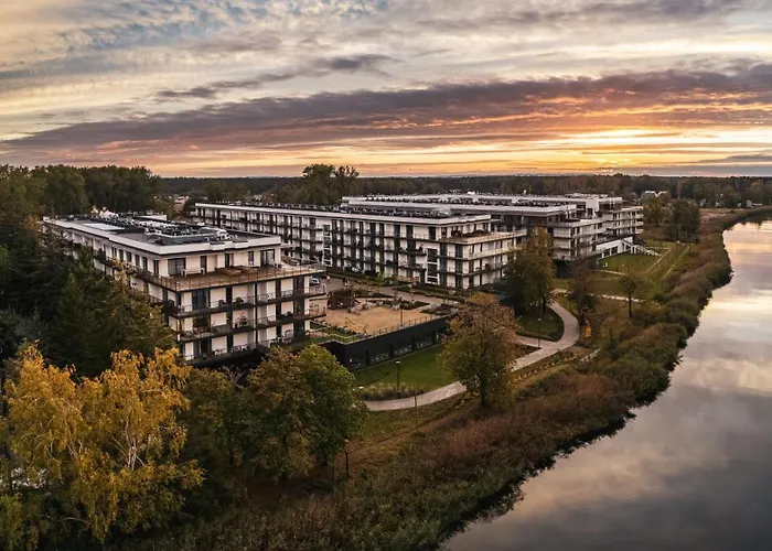 Sagaris Z Basenem, Sun&snow