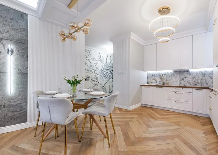 Sagaris Z Basenem, Sun&snow *