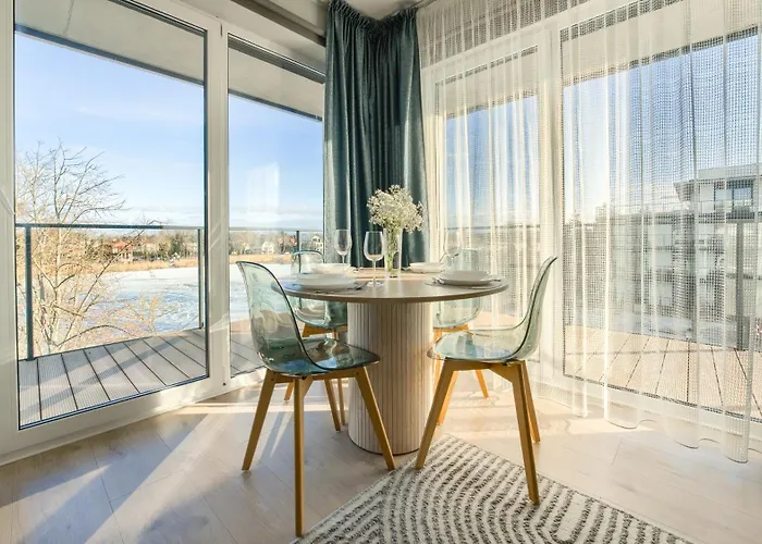 Sagaris Z Basenem, Sun & Snow